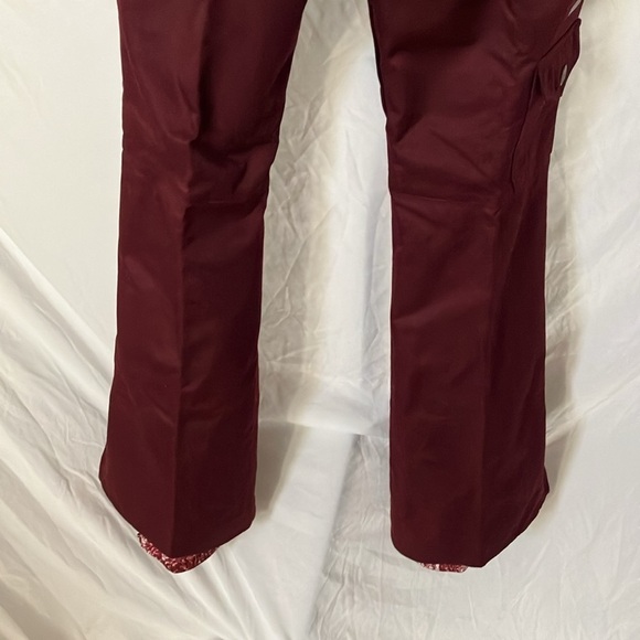 Fuzzy:Maroon Technical Ski/Board Wear- Snow pants- Korean Company-95 (US size M) - Picture 15 of 16